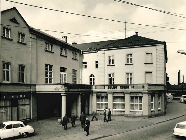 Klubhaus der Gewerkschaften "Joliot-Curie"